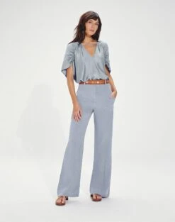 Ciara Detail Blouse - Blue Jeans -Women Clothing Sales CiaraDetailBlouse front 59211c7d ffb5 4817 9494 b7138ecfb6da