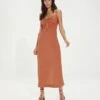 Daisy Detail Long Dress - Rust