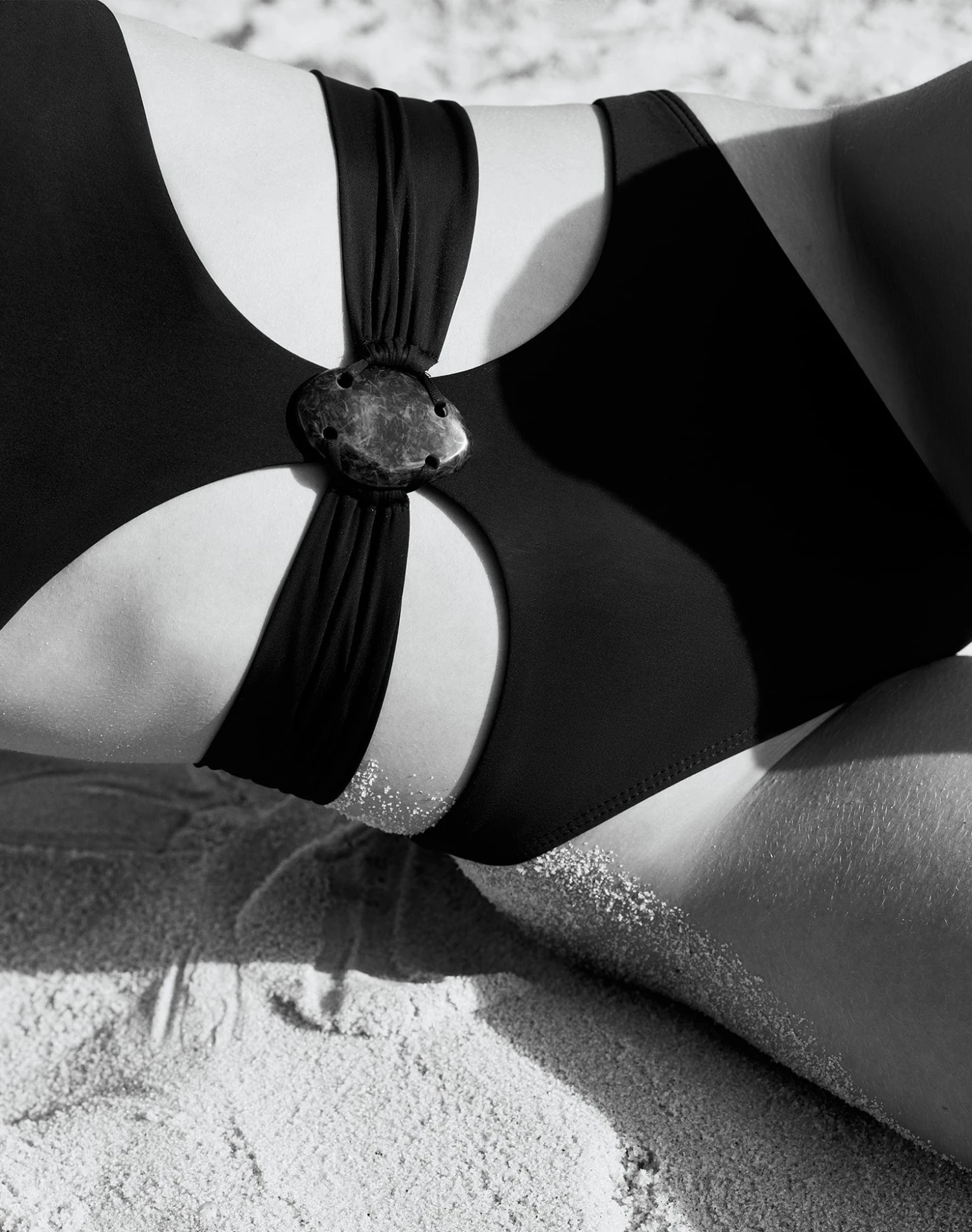 Kim One Piece - Black 6 Kim One Piece - Black - Image 6