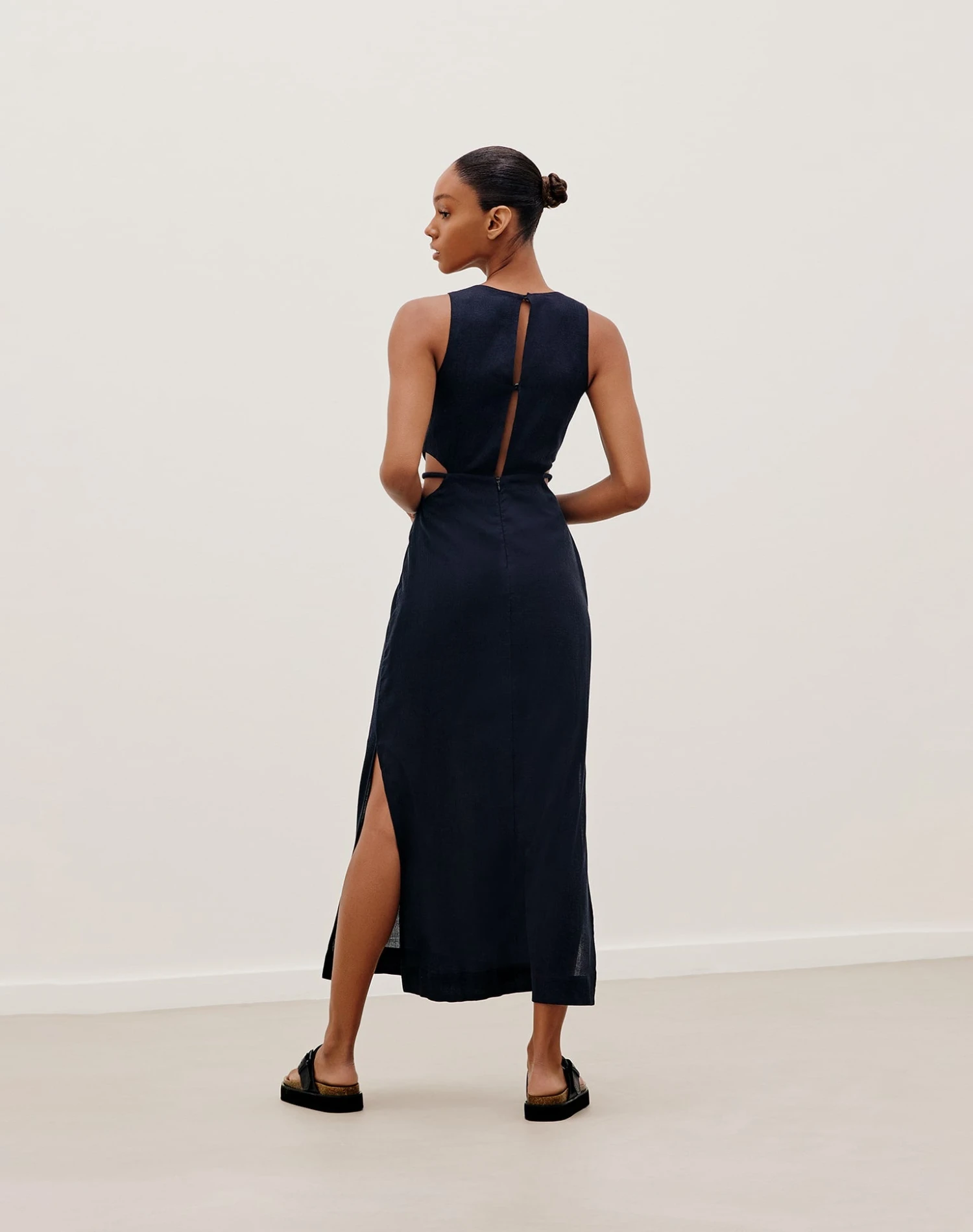 Maya Detail Long Dress - Black 2 Maya Detail Long Dress - Black - Image 2